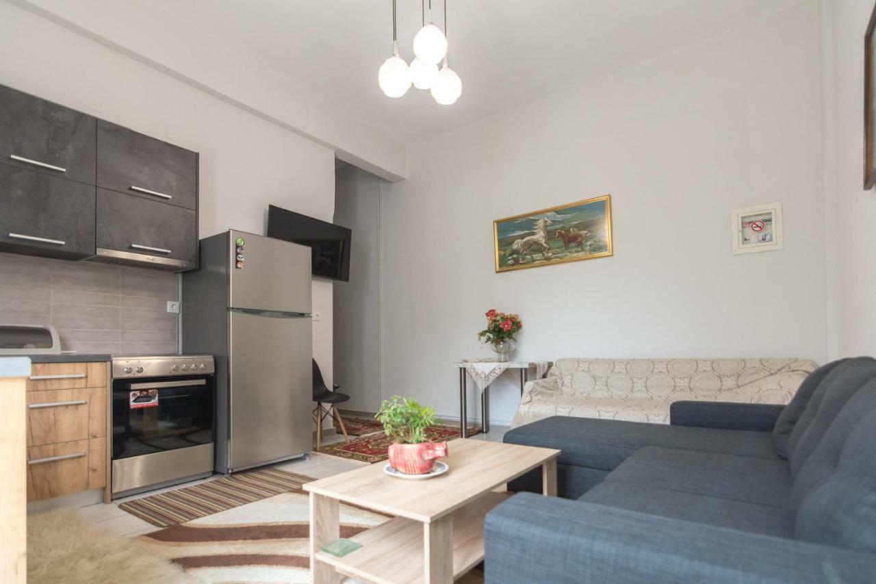 Tom's House Apartment *